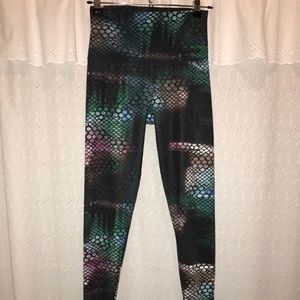 Onzie high waisted yoga pants